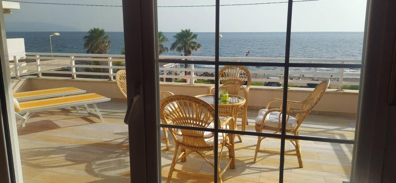 Suite In Front Of The Sea Nea Thesi Εξωτερικό φωτογραφία